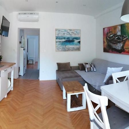 Dadule Apartments Podstrana Kültér fotó