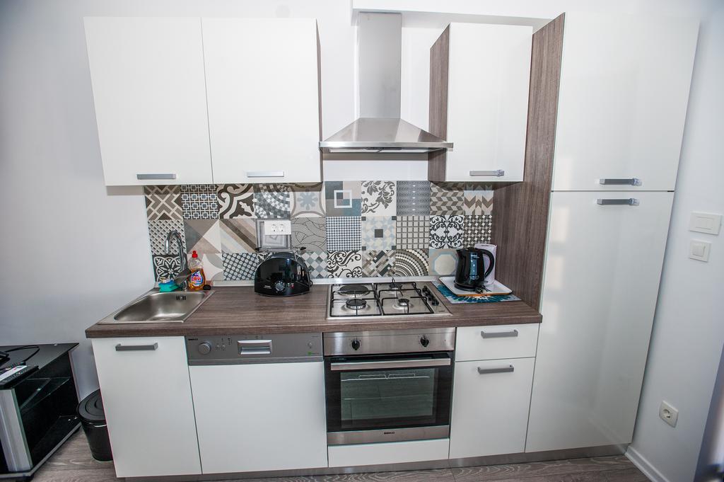 Dadule Apartments Podstrana Kültér fotó